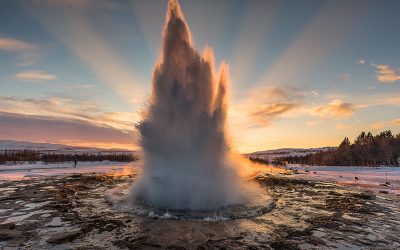 VISITING ICELAND IN FEBRUARY: EVERYTHING YOU NEED TO KNOW