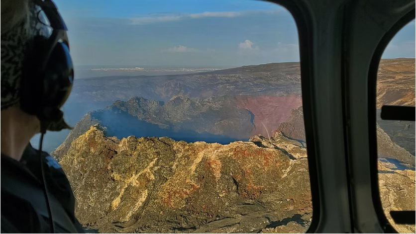 Volcano helicopter tour: view from the helicopter cockpit