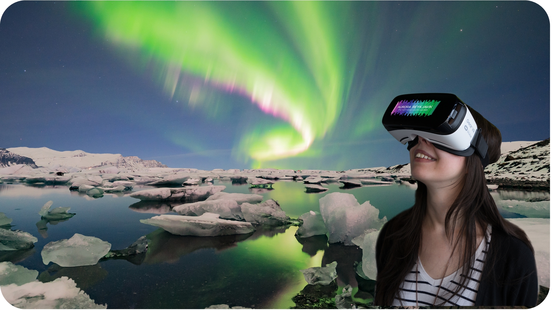 Women wearing the world's first 360°VR Northern Lights Headset at Aurora Reykjavík