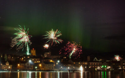 Northern Lights Welcome 2025: Solar Storms Light Up Skies Across the US and Europe