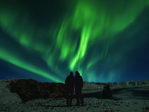 NORTHERN LIGHTS AROUND ICELAND 8-DAY PACKAGE