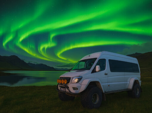 NORTHERN LIGHTS SMALL GROUP SUPERJEEP TOUR WITH PHOTOGRAPHER
