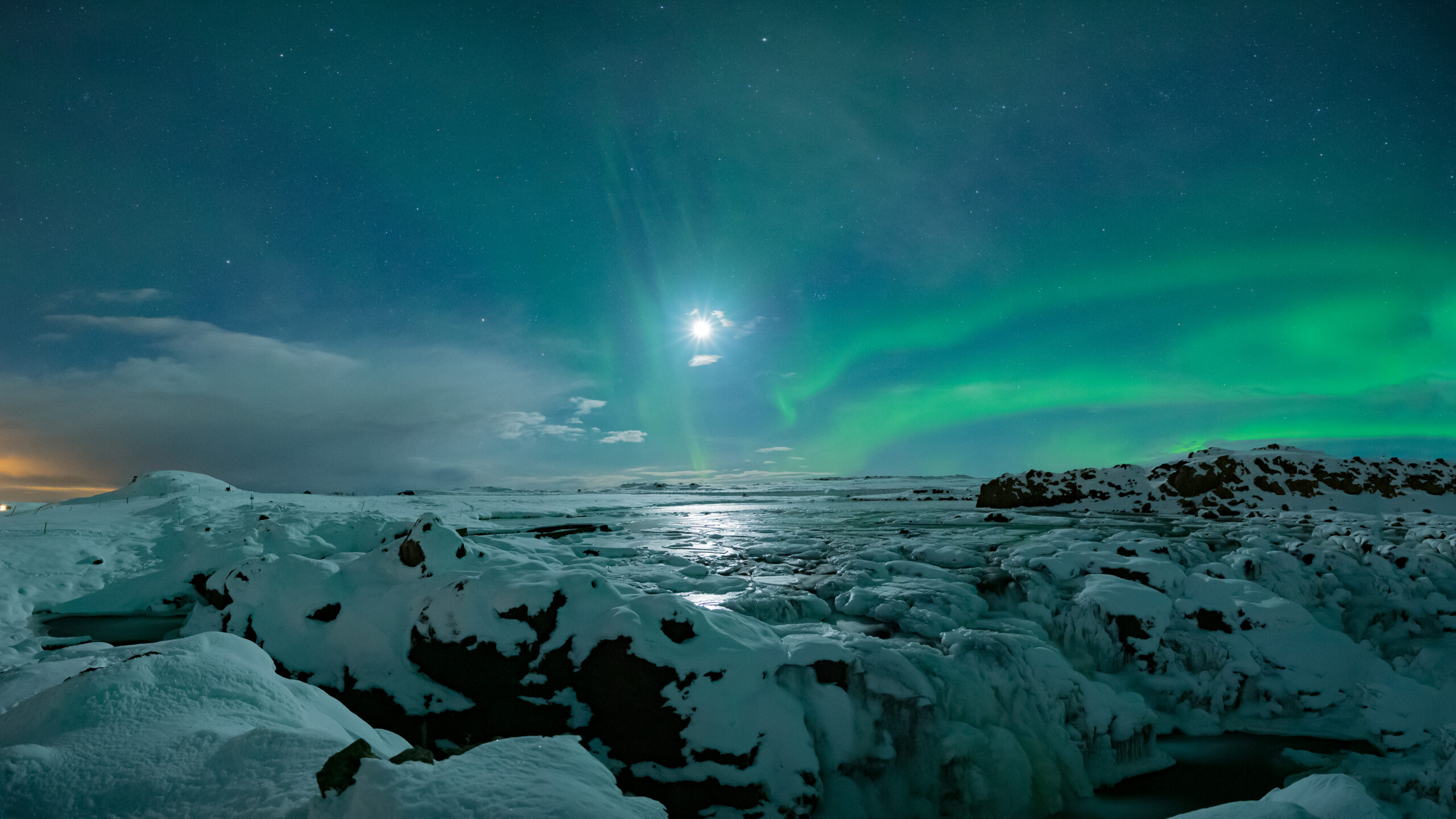 Full Moon Aurora in South Iceland