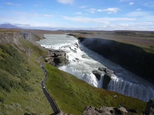 PRIVATE SUPERJEEP GOLDEN CIRCLE AND LANGJÖKULL GLACIER